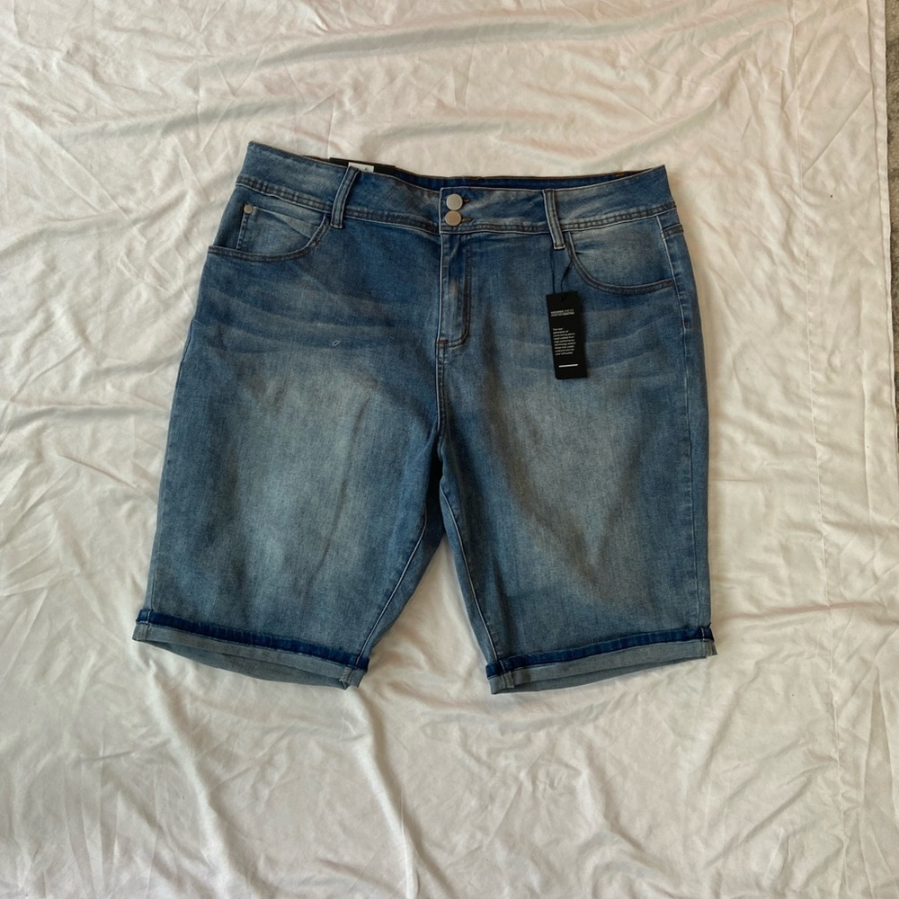 Blue Jean Shorts with Cuffed Hem and Medium Wash